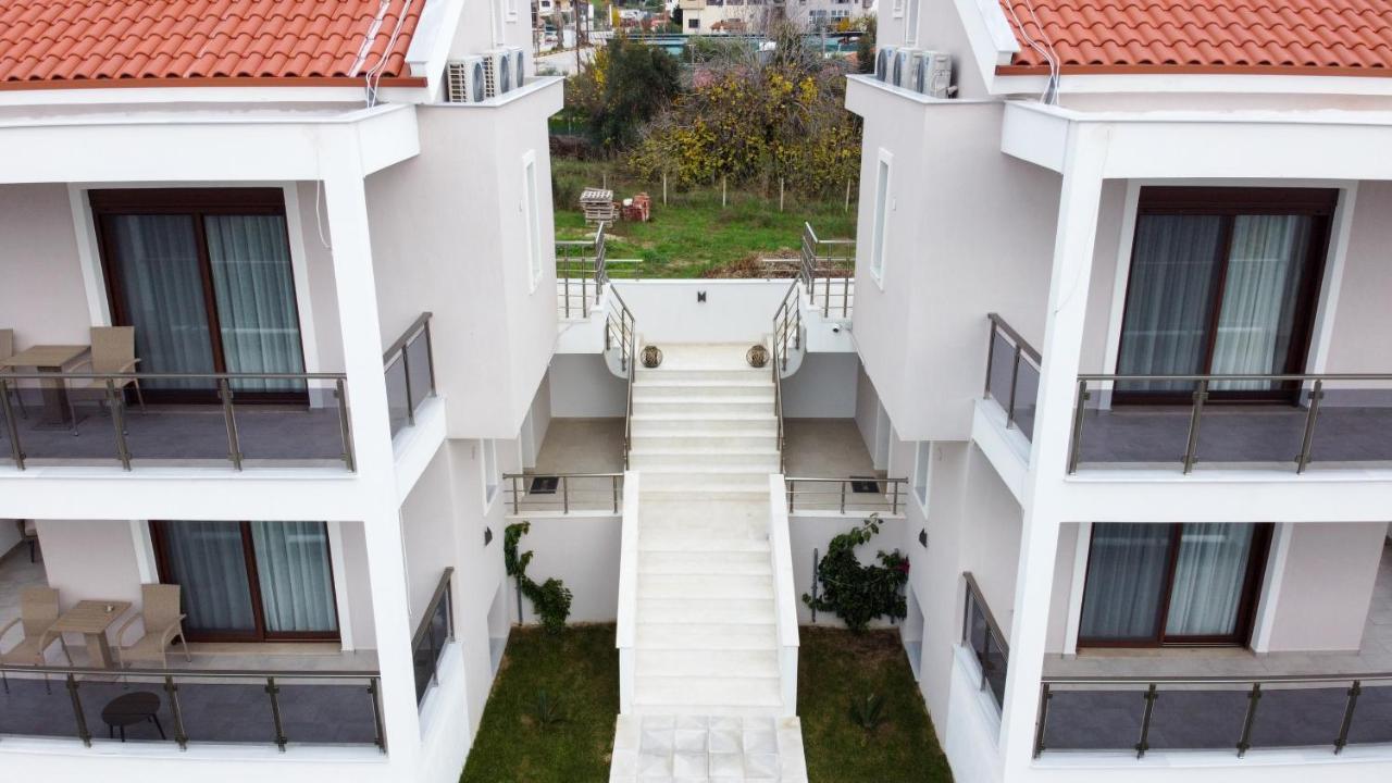 Kalli'S Apartments Nikiti  Luaran gambar