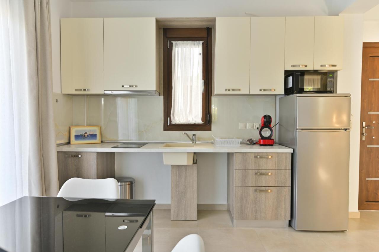 Kalli'S Apartments Nikiti  Luaran gambar