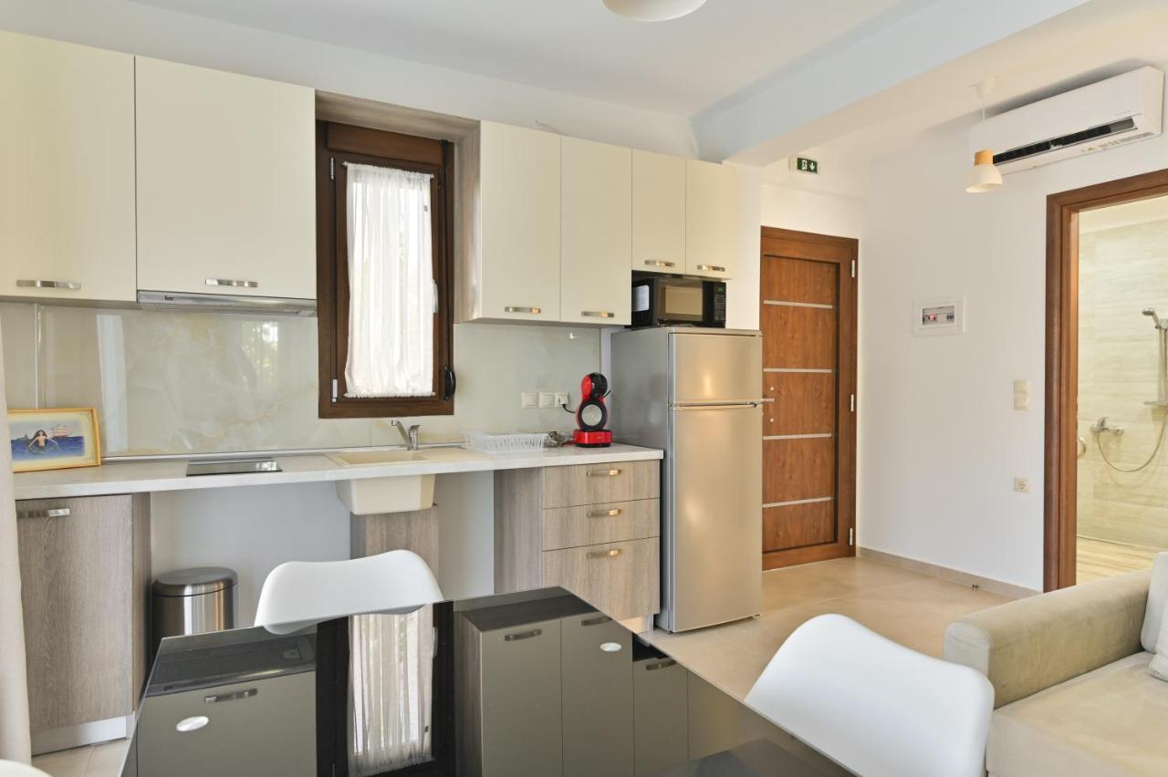 Kalli'S Apartments Nikiti  Luaran gambar